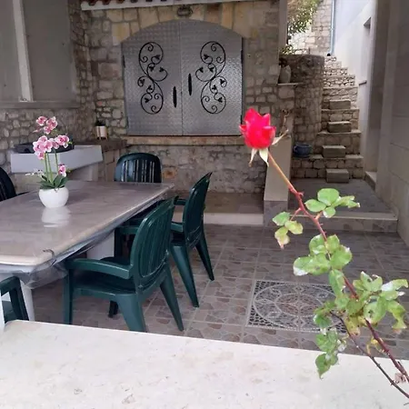 Lavander Lejlighed Trogir